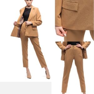 Костюм в коричневом цвете: 3400