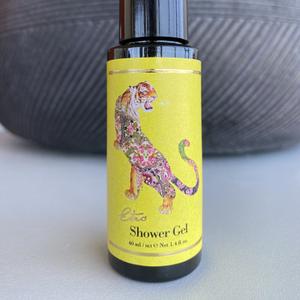 Гель для душа / Shower Gel ETRO 40 ml

Оптовая распродажа брендовой уходовой косметики ETRO (Италия)

Предлагаем приобрести ограниченную эксклюзивную партию бренда ETRO — шампуни, гели для душа, кондиционеры для волос, крем для тела, мыло.

• Продукция ETRO — это оригинальные средства по уходу за телом и волосами с уникальными ароматами.
• Идеально подойдёт для бутиков, SPA-салонов, гостиниц, магазинов косметики, маркетплейсов
• Мелкий и крупный оптом
• Документы, сертификаты, фото по запросу
• Быстрая доставка по России