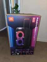 Портативная Bluetooth-колонка JBL PartyBox Stage 320 — Черная — Новая