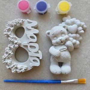 Набор 2 фигурки 3 краски и кисточка