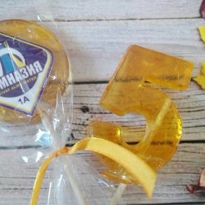 Леденец с логотипом 20 грамм.
леденец индивидуальной формы 30 грамм