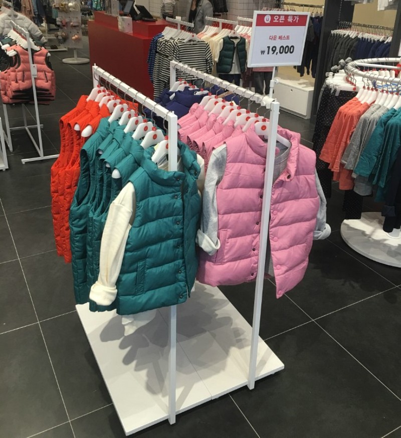 корейские поставщики одежды. летняя одежда для подростков. корейские поставщики одежды. китайский рынок одежды. стиль в одежде кореянских подростков осень кожа.