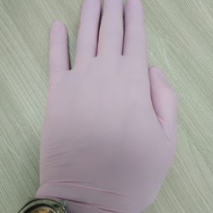 Цветные нитриловые перчатки смотровые с текстурой MediOK c РУ
Розовые (Фламинго) от 9р