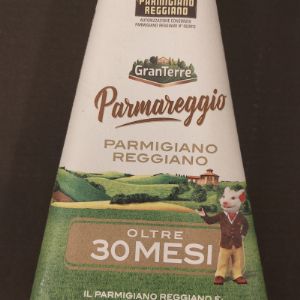 Parmigiano Reggiano 30 mesi 500 gr  13 euro pezzo