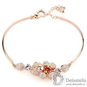 Браслет Swarovski. Здесь не весь ассортимент товара. Полный перечень каталога Вы можете увидеть на нашем сайте www.delastella.ru