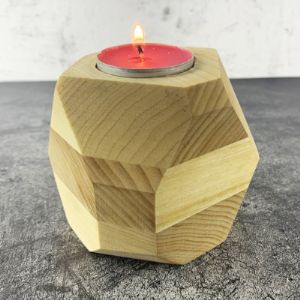 Подсвечник деревянный на одну свечу №2