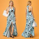 Роскошное Макси-Платье с Халтер-Вырезом и Художественным Принтом