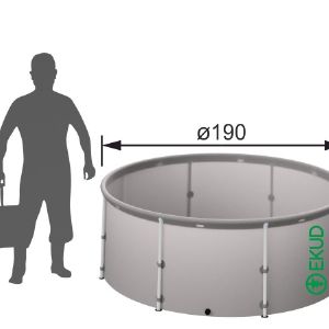 Складная емкость EKUD 2000 л. (высота 70 см.) в пропорции с человеком