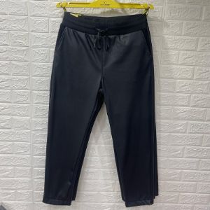 Брюки ЭКО кожа. Большие размеры на флисе. 42-48 цена 17$