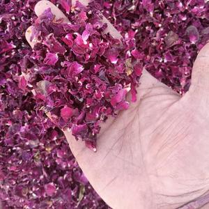 лепестки роз