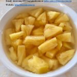 Canned pineapple