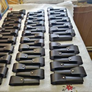 Чехлы для инструментов на кобурной кнопке. Изделия из кожи. СКСтиль. 
Чехлы выполнены из кожи хромового дубления, КРС. По индивидуальному заказу. Все прошиты вручную. Все срезы скруглены, отшлифованы и окрашены. Оптовые заказы.