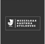 мягкие стулья на металлокаркасе