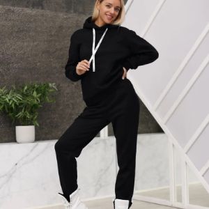 Брюки джоггеры со шнурками чёрные утеплённые OVVIO