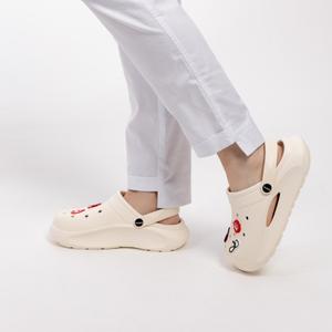 Сабо женские медицинские из качественного материала ЭВА, мягкие удобные с комплектом джибитсов или без, нанесение любой гравировки или логотипа заказчика