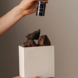 Диффузор с натуральными арома-маслами, наполненный Камчатской вулканической лавой