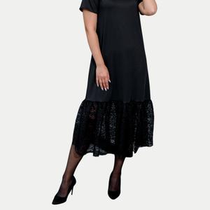 Платье с коротким рукавом и гипюром