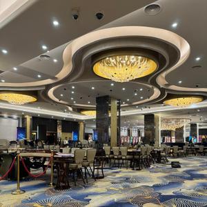 Ковровые покрытия для Казино
Состав: 80% Шерсть 20% Полиамид
Плотность: 7/10
Высота ворса:8мм
Обшая Высота:13мм
Весь ворса: 1046 гр/м2
Обший весы:2109 гр/м2
Основа: Джут
Пожарный сертификат: КМ2