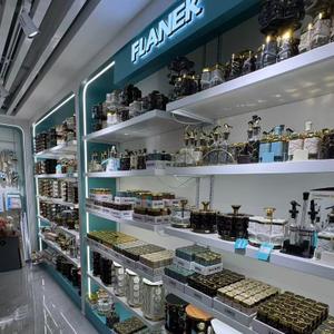 Choose from our curated selection of high-end condiment and spice storage systems. From gold-accented sets to modern minimalist glass jars, we provide the ultimate organizational tools to streamline your cooking process