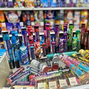 Цветной дым и дымовые шашки