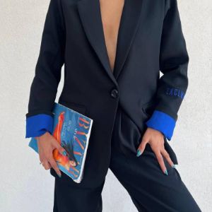 Женский костюм с вышивкой синий