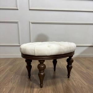 Пуфик из бука