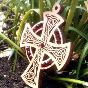 Двусторонний Крест со стразами Размер 8,9*6,8 см.Авторские изделия.