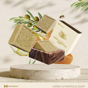 Натуральное мыло с медом и прополисом (с экстрактом листьев оливы). 125 гр