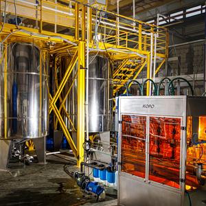 Компания Энтер Кемикалс имеет свои производственные линии и несколько лабораторий. 
Собственные формулы для продуктов и полный цикл производства обеспечивают подтвержденное экспертизой качество и результативность всех видов товара. 
Компания специализируется на производстве авто химии и бытовой химии.