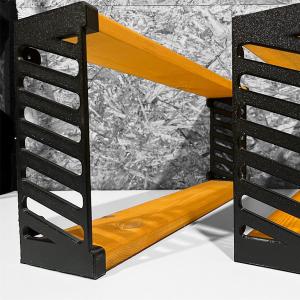 Цвет полки: махагон
Материал: дерево (хвоя)
Цвет поддержки: белый, черный
Материал: прочный пластик 
Размер:50х24х9,5