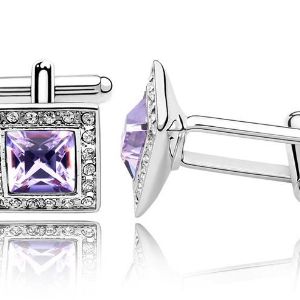 Запонки Swarovski. Здесь не весь ассортимент товара. Полный перечень каталога Вы можете увидеть на нашем сайте www.delastella.ru