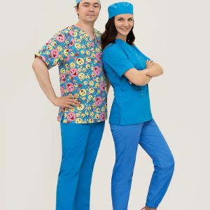Костюм универсальный. Стильные хирургические костюмы, из современной смесовый ткани, струящейся и устойчивой к сминанию. Огромный выбор цветов