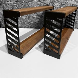 Цвет полки: тик
Материал: дерево (хвоя)
Цвет поддержки: белый, черный
Материал: прочный пластик 
Размер:50х24х9,5