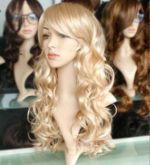 Парик блондинки с длинными вьющимися волосами EH 1806-43