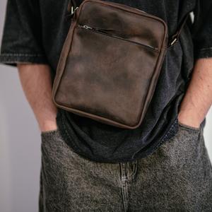 Сумка из кожи