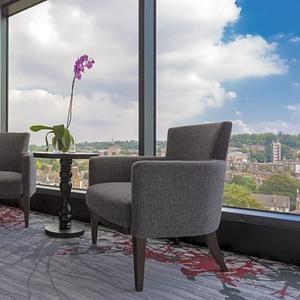 Ковровые покрытия для Ресторанах
Состав: 80% Шерсть 20% Полиамид
Плотность: 7/11
Высота ворса:8мм
Общая Высота:11мм
Весь ворса: 1150 гр/м2
Обшей весы:2191 гр/м2
Основа: Джут
Пожарный сертификат: КМ2