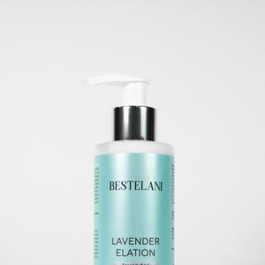 Восстанавливающий бальзам для волос Lavender elation

Восстанавливающий бальзам из линии «Лавандовая» — это эффективное уходовое средство для ослабленных волос, подвергающихся термическому воздействию. Насыщение питательными веществами заметно уже после первого использования.

Уникальная формула Lavender elation включает мощный комплекс из натуральных экстрактов и активных компонентов, обеспечивающих эффективное восстановление и уход. 

Экстракт лаванды питает волосы изнутри, улучшая их структуру. Бурые водоросли в сочетании с биосахаридной камедью (обладающей более продолжительным действием, чем гиалоурановая кислота) и бета-глюканом (натуральным полисахаридом, ускоряющим регенерацию) интенсивно увлажняют, предотвращают сухость и ломкость, а также эффективно снимают статическое электричество.

Состав не имеет аналогов, и был разработан специально для ежедневного применения. Средство подходит для любого типа волос. Бальзам легко наносится и быстро впитывается. При регулярном применении волосы становятся более мягкими, увлажненными и блестящими. Достижение максимального эффекта возможно при использовании комплексного ухода, в который входят продукты из линии «Лавандовая».

Особенность серии — натуральный аромат, который никого не оставляет равнодушным. Лаванда создает атмосферу расслабления и умиротворения. Это то, что нужно в конце дня — превратить ежедневный ритуал в
настоящую спа-процедуру. Попробуйте — и вы не захотите вернуться к средствам, которые использовали ранее!

Применение
Подходит для всех типов волос. Используйте бальзам при каждом мытье головы, чтобы облегчить расчесывание. Нанесите достаточное количество средства на чистые и влажные волосы, отступая от корней на несколько сантиметров, равномерно распределите по всей длине. Оставьте на 2-3 минуты. Тщательно смойте теплой водой.

Для достижения лучшего результата используйте бальзам в сочетании с восстанавливающим шампунем Lavender vitality из линии «Лавандовая».

Состав
Aqua, Сetyl alcohol, Behentrimonium Chloride, Dimethicone, Pentylene Glycol , Biosaccharide gum-1, Phenoxyethanol, Amodimethicone, Beta-Glucan, , Glycerin, Tocopheryl acetate, Lavandula Angustifolia (Lavender) flower extract, Cystoseira compressa extract, Zea mays starch, Hydrolyzed Corn Protein, Hydrolyzed Wheat Protein, Hydrolyzed Soy Protein, Hydrolyzed Protein Silk, Cetrimonium Chloride, Ceramide 2, Gluconolactone, Aroma, Benzyl alcohol, Ethylhexylglycerin, Lactic acid, Disodium EDTA, Calcium gluconate, Dehydroacetic acid, Sodium benzoate.