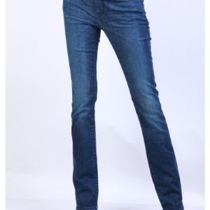 Джинсы женские узкие оптом . Покупайте у нас джинсы женские  узкие оптом, цены от 450 руб.