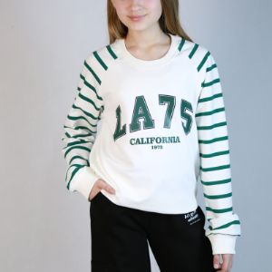 Свитшот 
Ткань турецкая 
36-44 рр
Цена 390₽