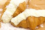 Круассан со сливочно-кокосовой начинкой (70гр*35шт) 4086