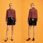 Bordeaux Élan — Элегантная блуза в бордовую полоску