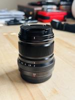 Продаю новый объектив Fujifilm XF 50mm F2 — черный