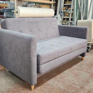 Диван Кенди 2.0
Наполнение: ППУ
Материал каркаса: Массив хвойных пород древесины и березовая фанера
Механизм трансформации: еврокнижка трехсекционная