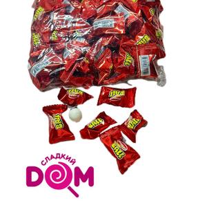 Жвачка BALL в пакете Клубника