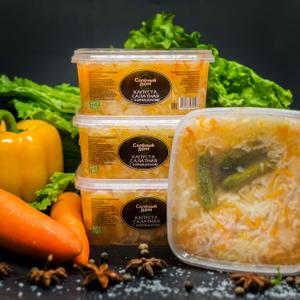 Капуста салатная с корнишонами,500 гр.