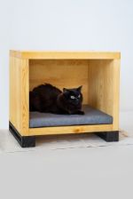 Домик для кошки дизайнерский BiBi. Из натурального дерева. (S) Д55хШ45хВ55 см.