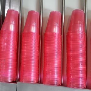красные одноразовые пластиковые стаканы 200 мл для горячих и холодных напитков Напра.рф