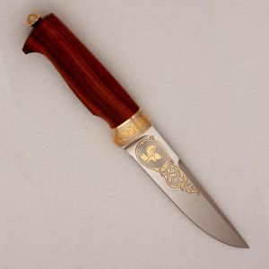 Нож беркут люкс. Размеры.
Общая длина изделия 285 мм
Длина клинка 159 мм
Наибольшая ширина клинка 31 мм
Материалы.
Сталь 95Х18, сплав цветных металлов, палисандр покрытие никелем (10 мкм), золотом (5 мкм).
