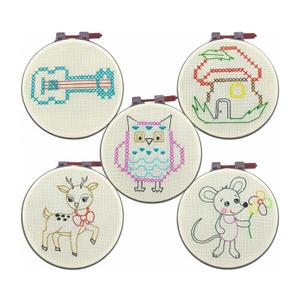 Пример вышитых работ.