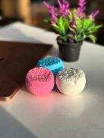 Бомбочка для ванн с солью Бомбочки и Ко